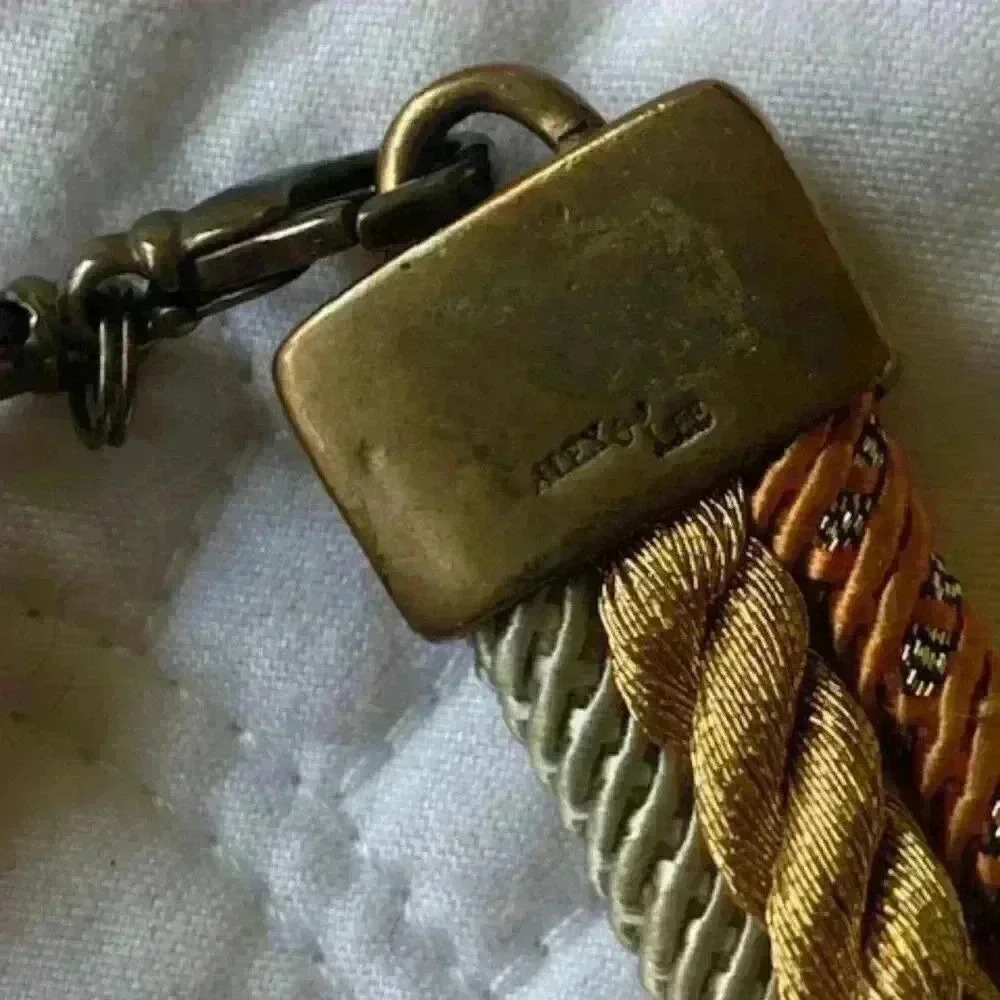 alex and lee necklace - Picture 2 of 4